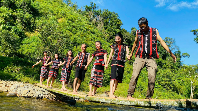 3N2D Trekking Làng Aur – Về với núi rừng và văn hóa Cơ Tu (10)